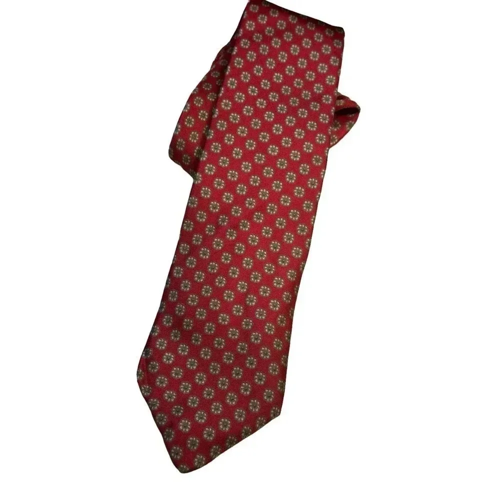 Brooks Brothers Men's Red Floral Pattern Silk Neckwear Tie